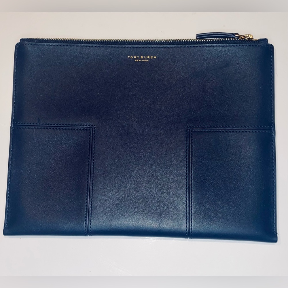 NEW Tory Burch Block T Medium Travel Pouch Clutch Bag Navy